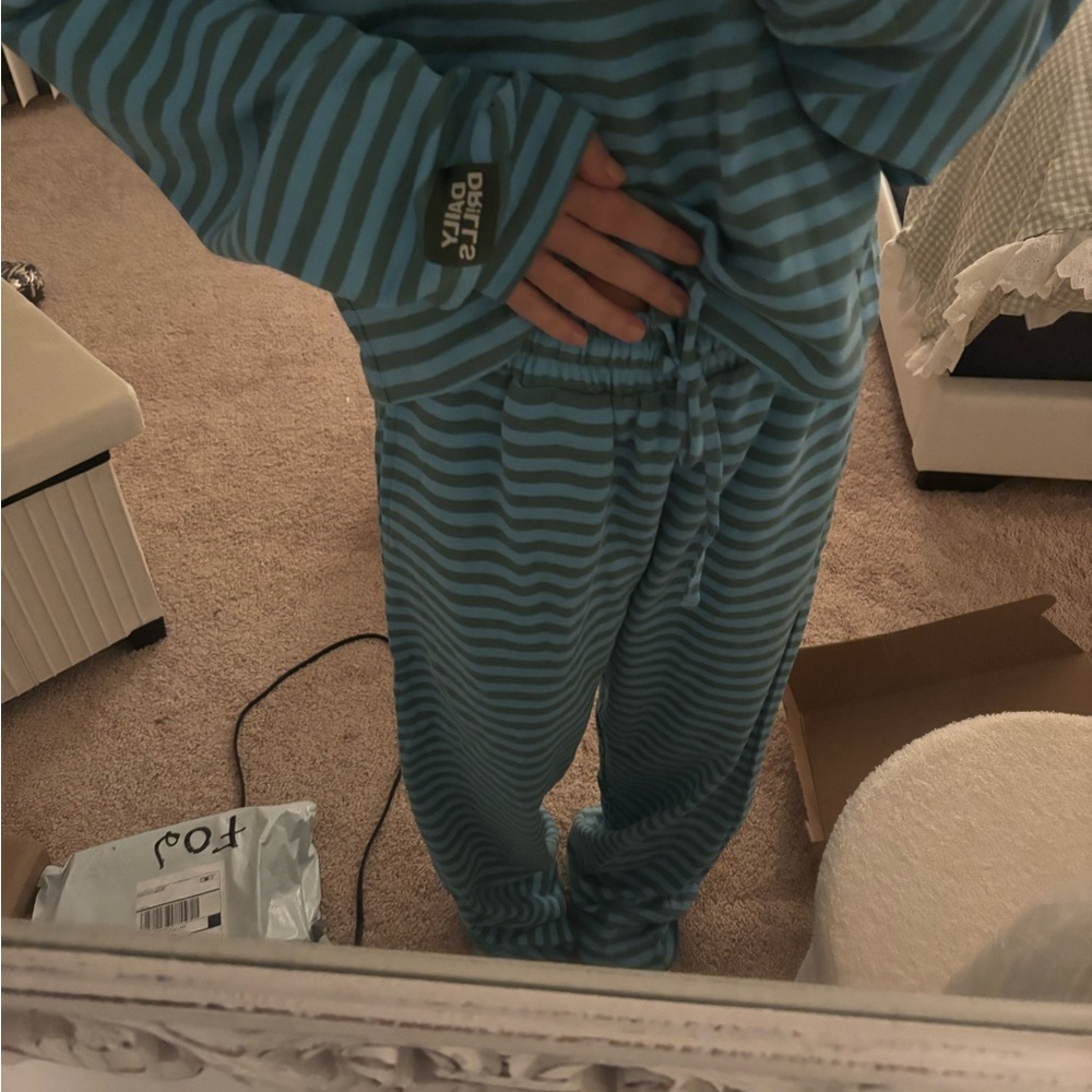 Daily Drills Blue Striped Long Sleeve Top AND Bottom- only sold together! - Picture 3 of 4